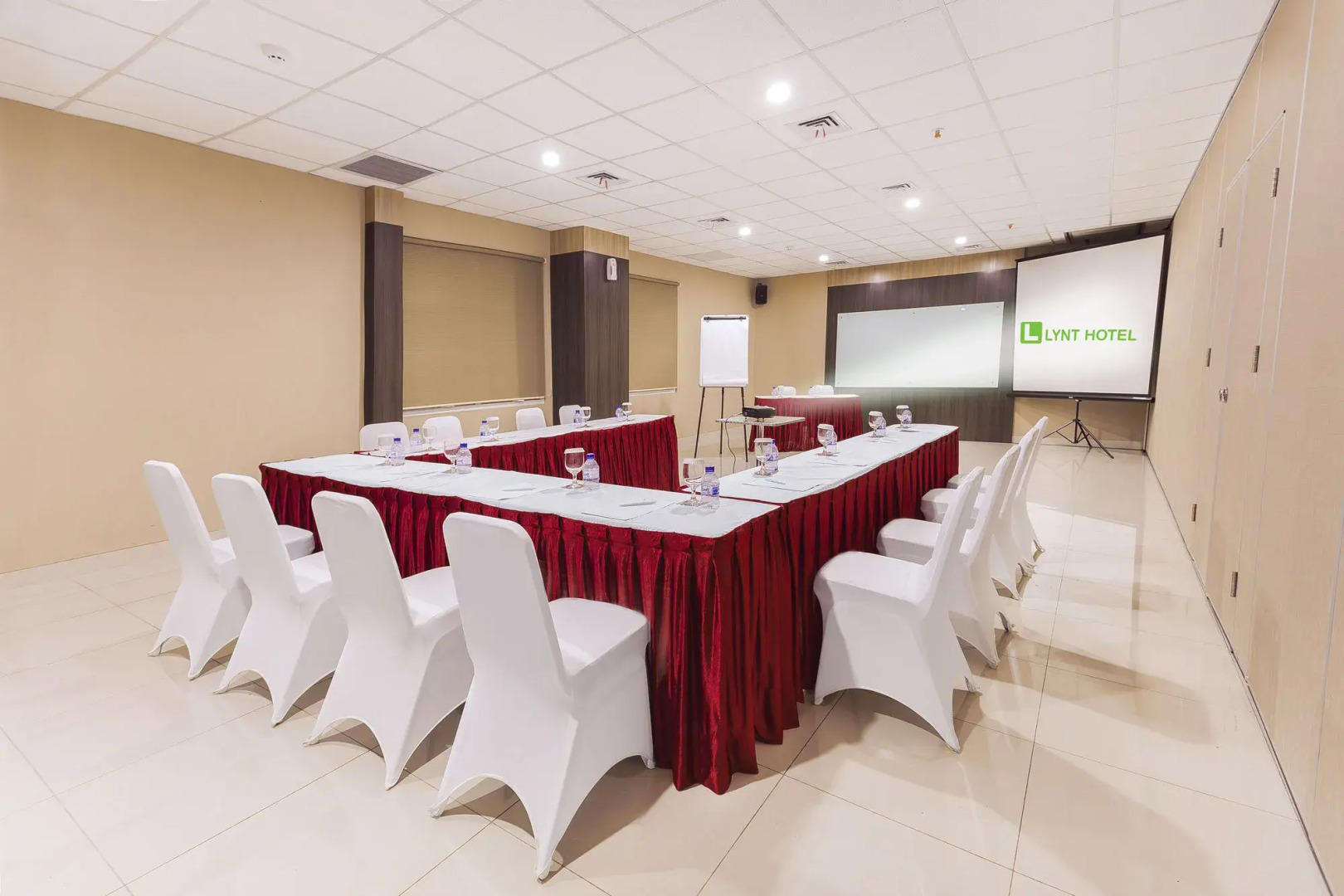 Lynt Hotel Jakarta