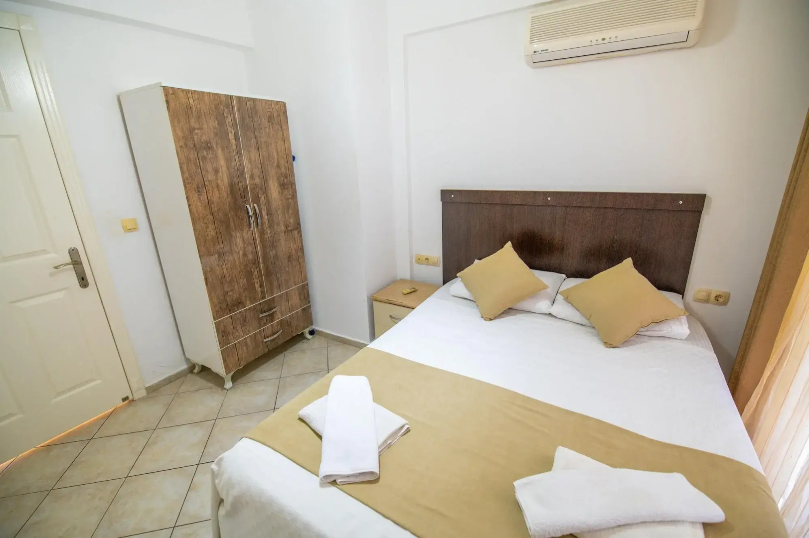 Sunset Beach Club Villas