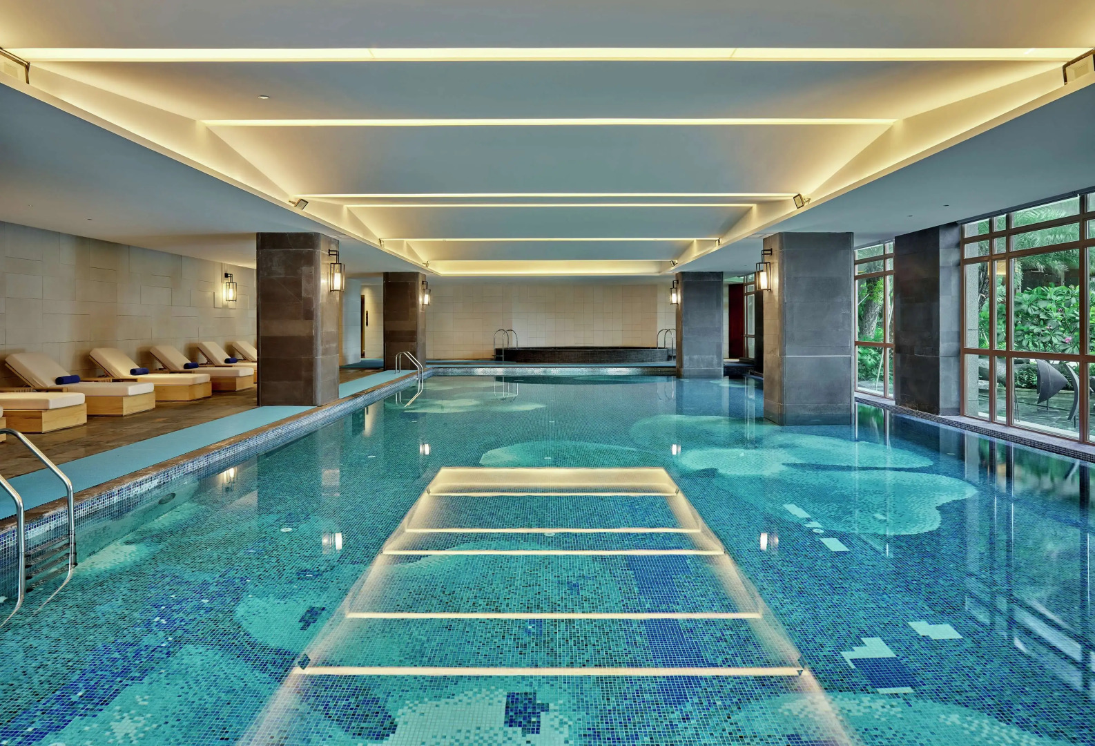 DoubleTree by Hilton Shanwei