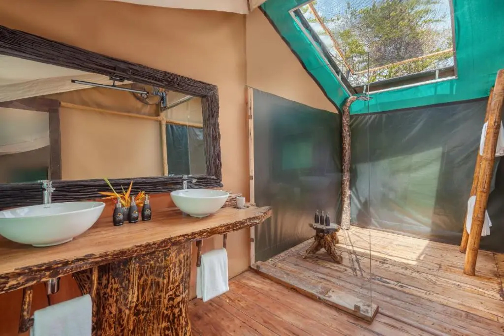 Leopard Safaris Yala