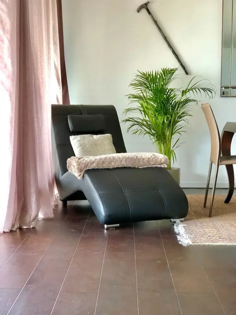 Luxury lake view apartment