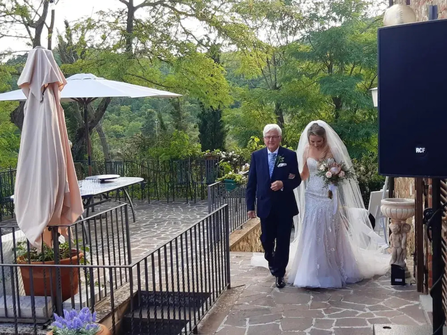 Villa With 9 Bedrooms in Sinalunga, With Wonderful Mountain View, Private Pool, Enclosed Garden