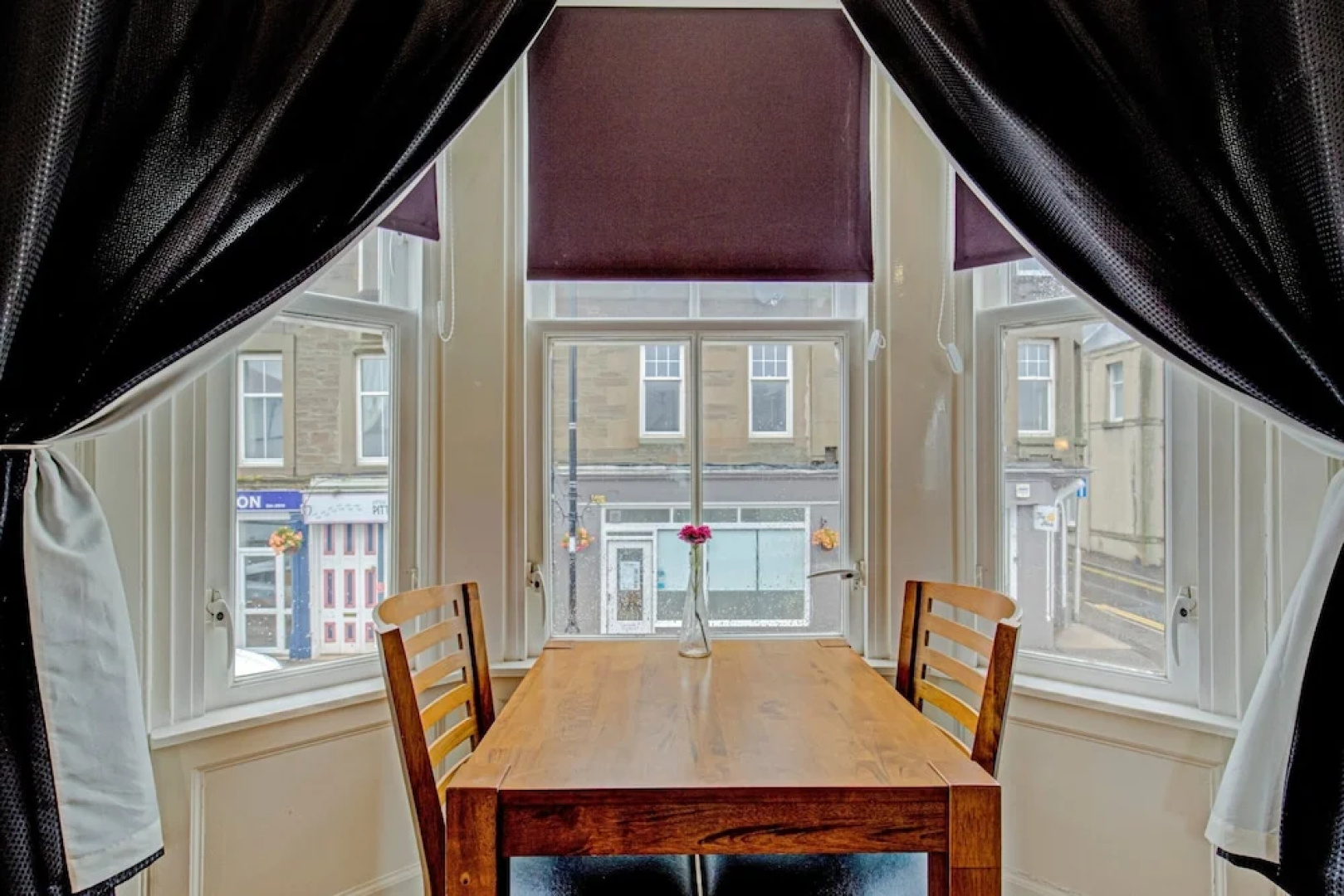 The Kinloch Arms Hotel