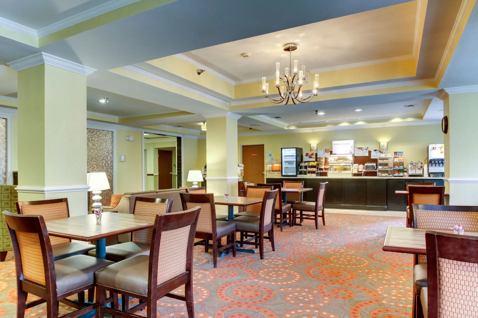 Holiday Inn Express & Suites Live Oak by IHG
