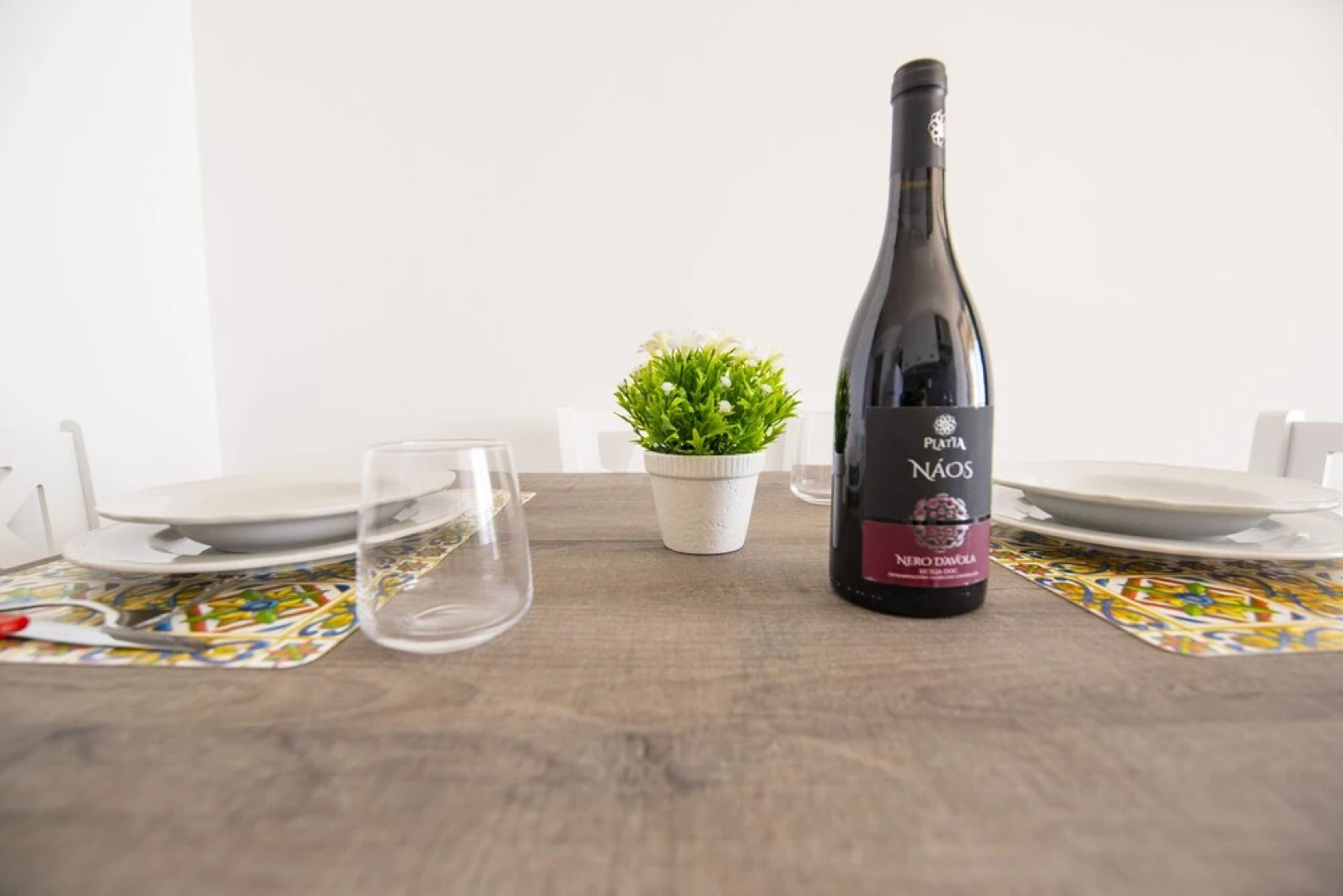 Perla Apartment On Sea Shore