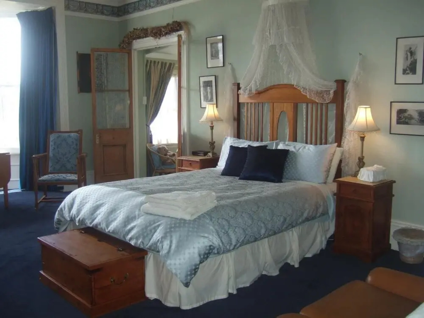 Colonial Accommodation @ Undine