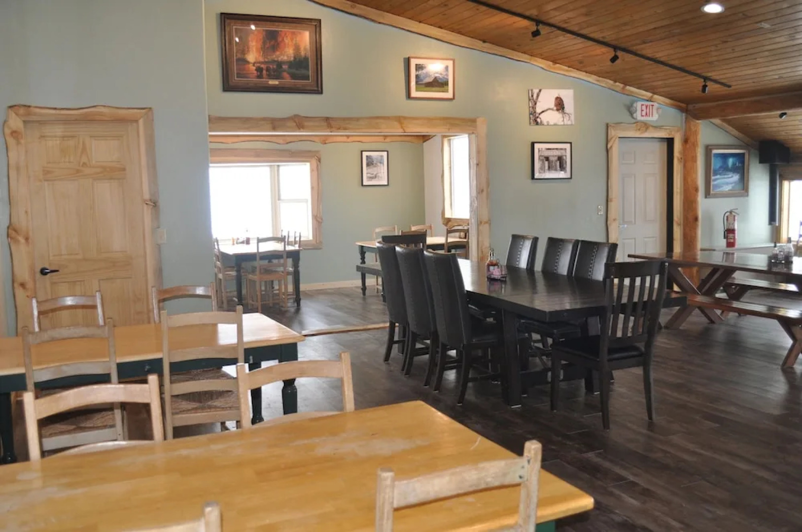 Crooked Creek Guest Ranch