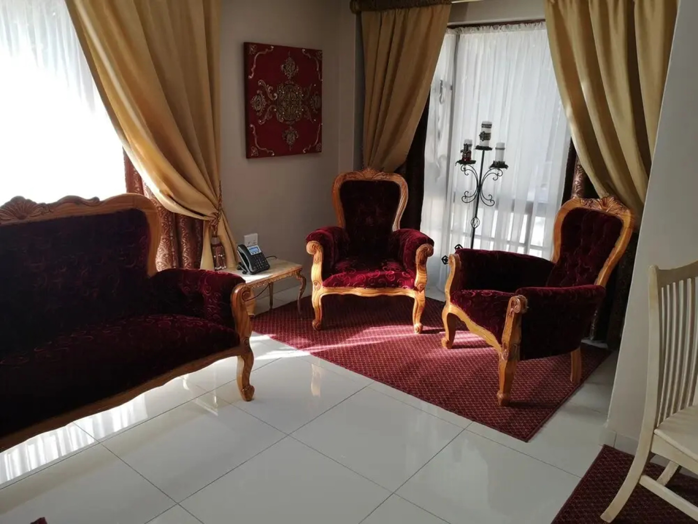 Excalibur Boutique Hotel