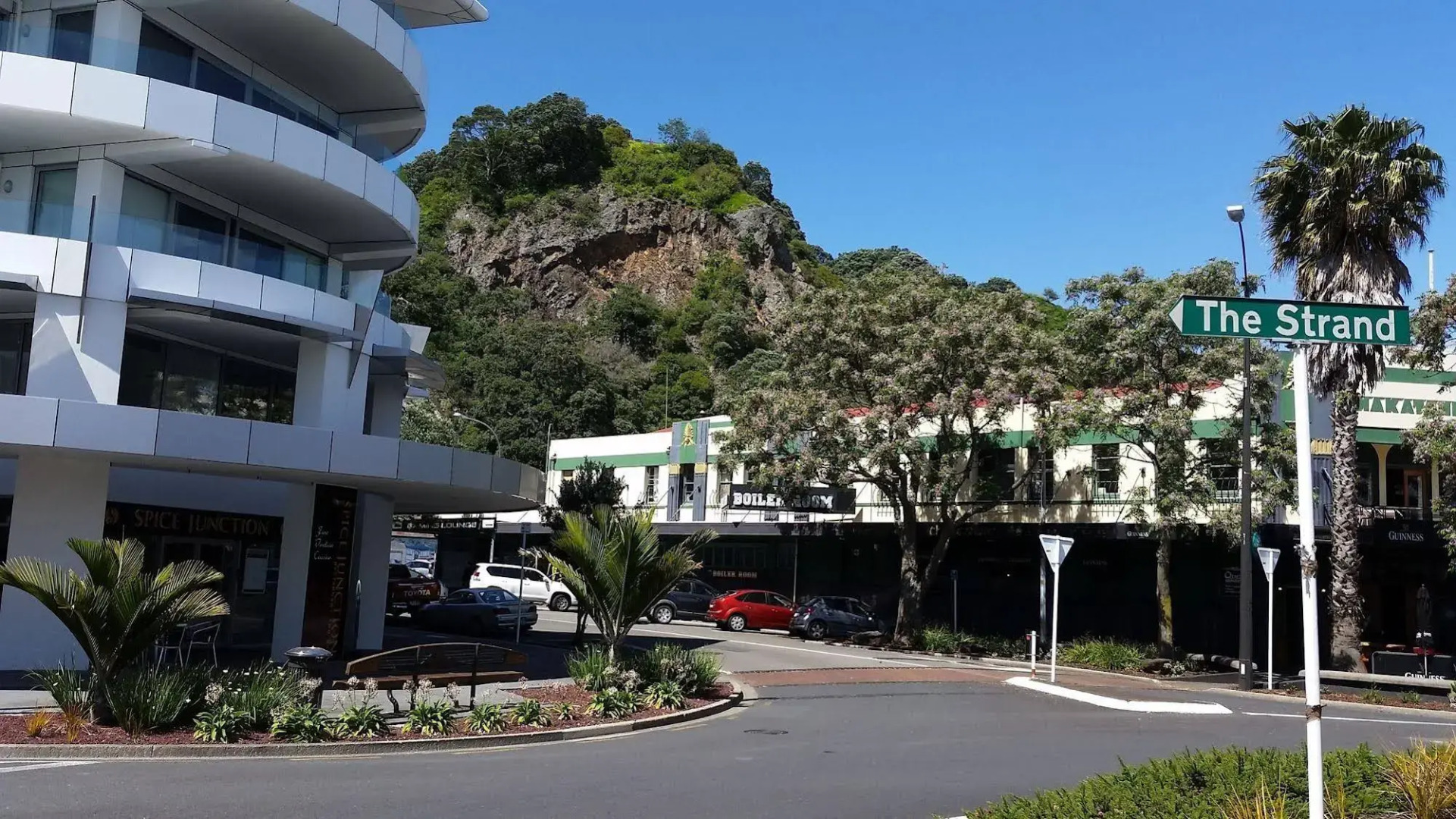 Whakatane Hotel