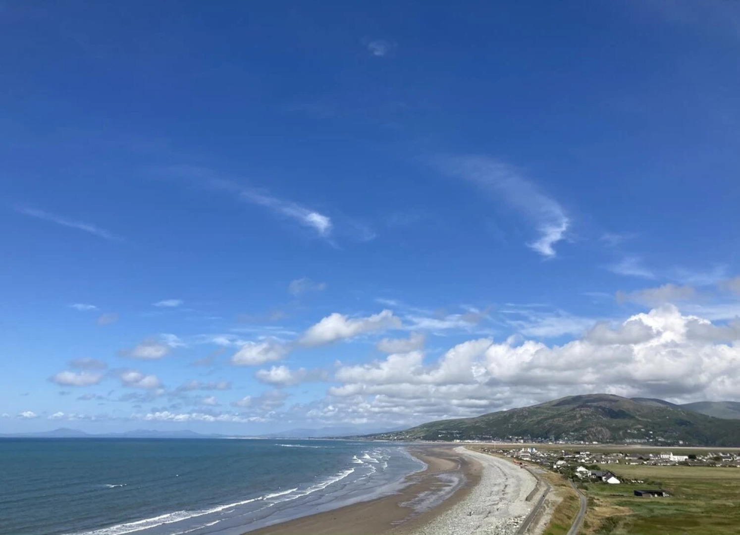 Cosy Seaside Holiday Cottage in Fairbourne
