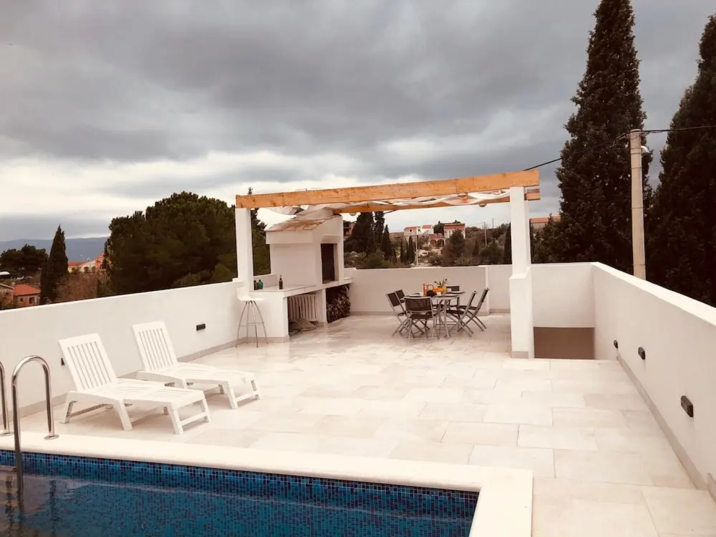 Villa Dragi, Villa With Pool and big Terrace, sea View, Peacfully and Quite