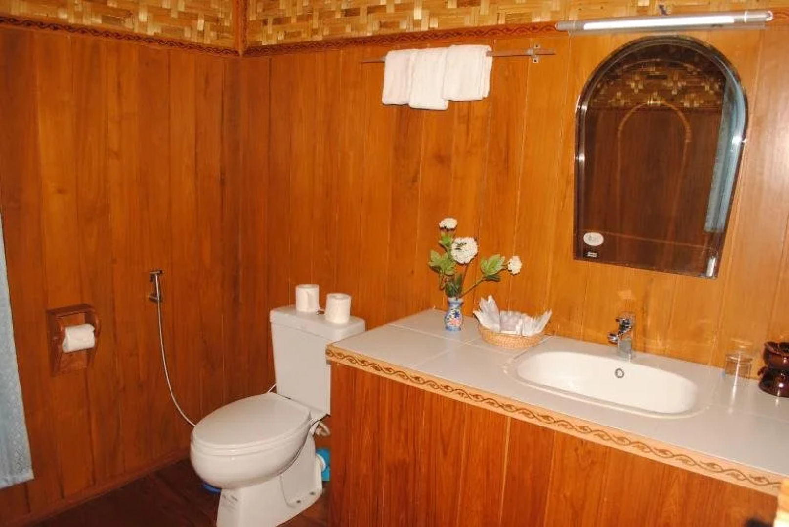 Golden Island Cottages - Nampan