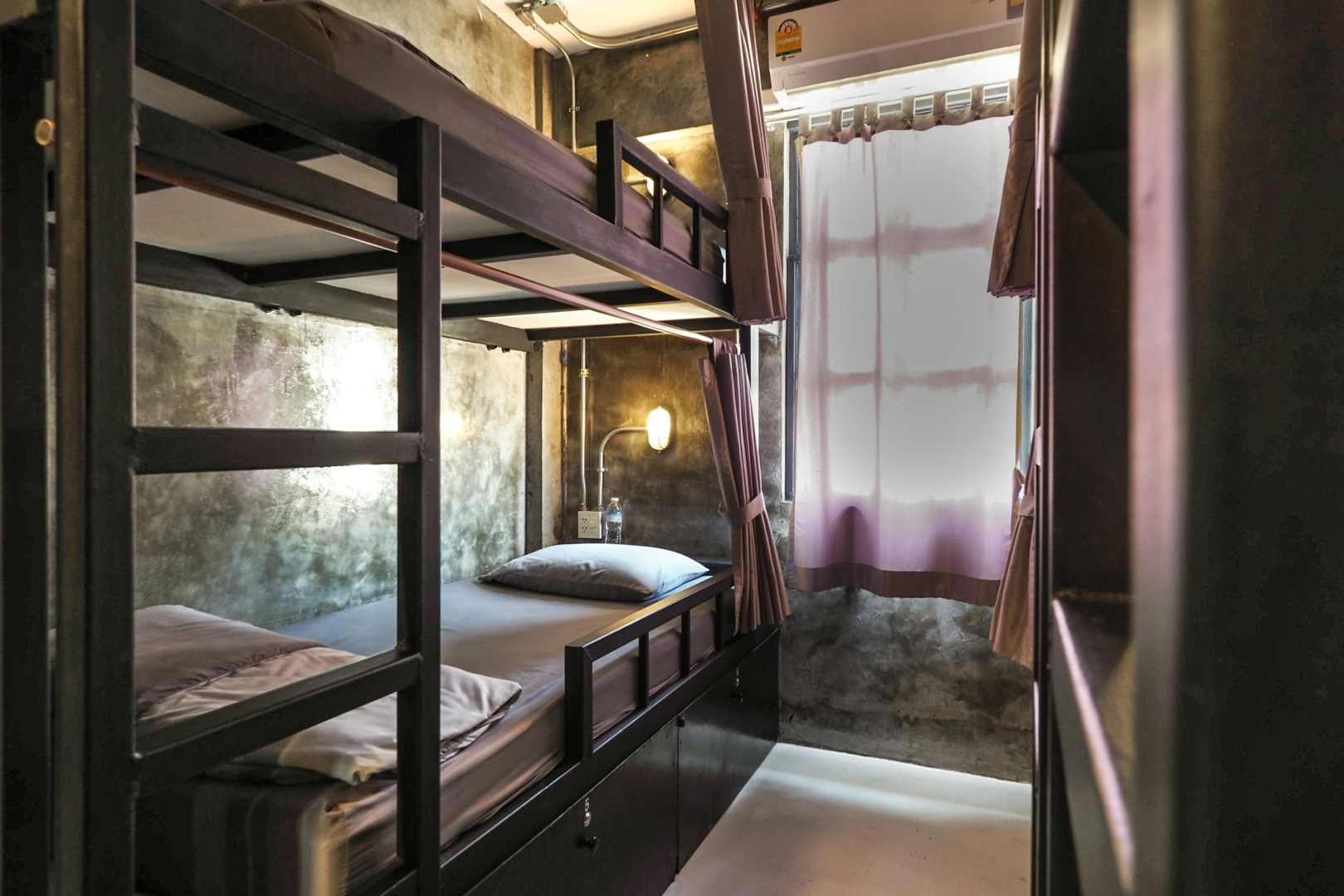 OYO 75332 VM1 Hostel