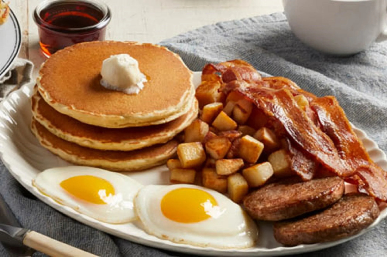 Ramada by Wyndham Cleveland Independence