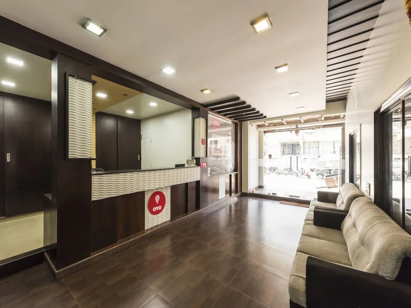 OYO 9918 Sri Venkatesha Residency