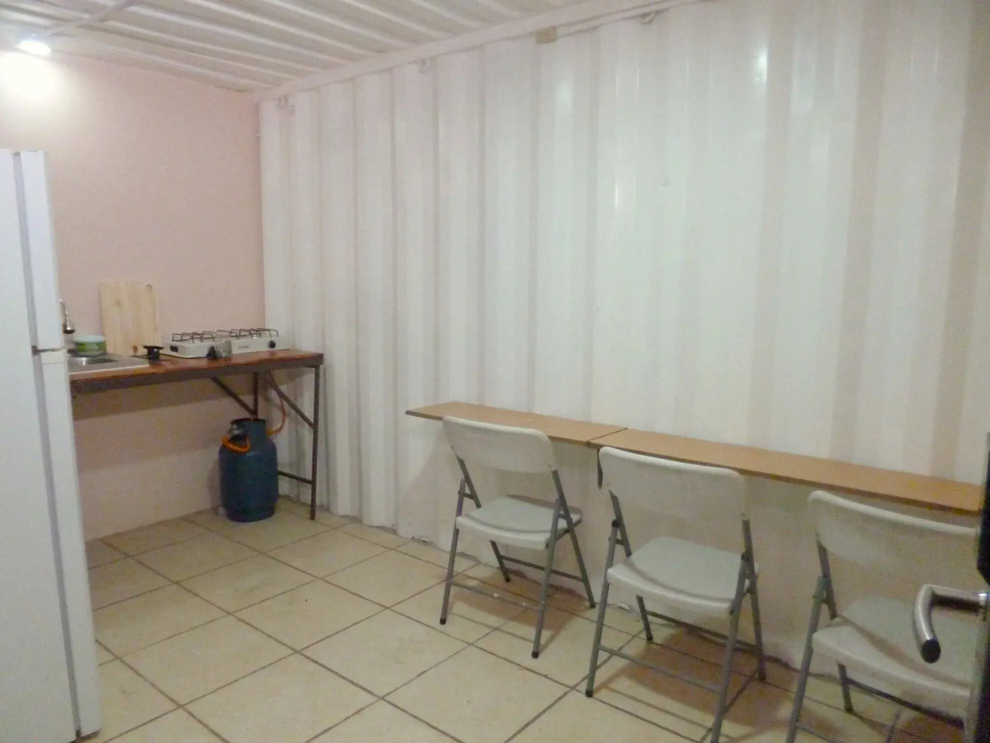 Costa Rica Eco-container Hotel