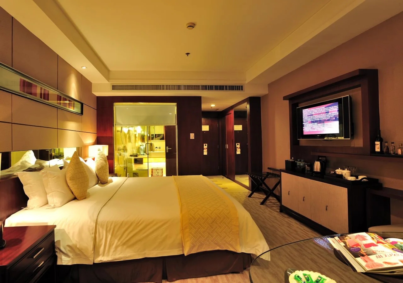 Xiongchu International Hotel