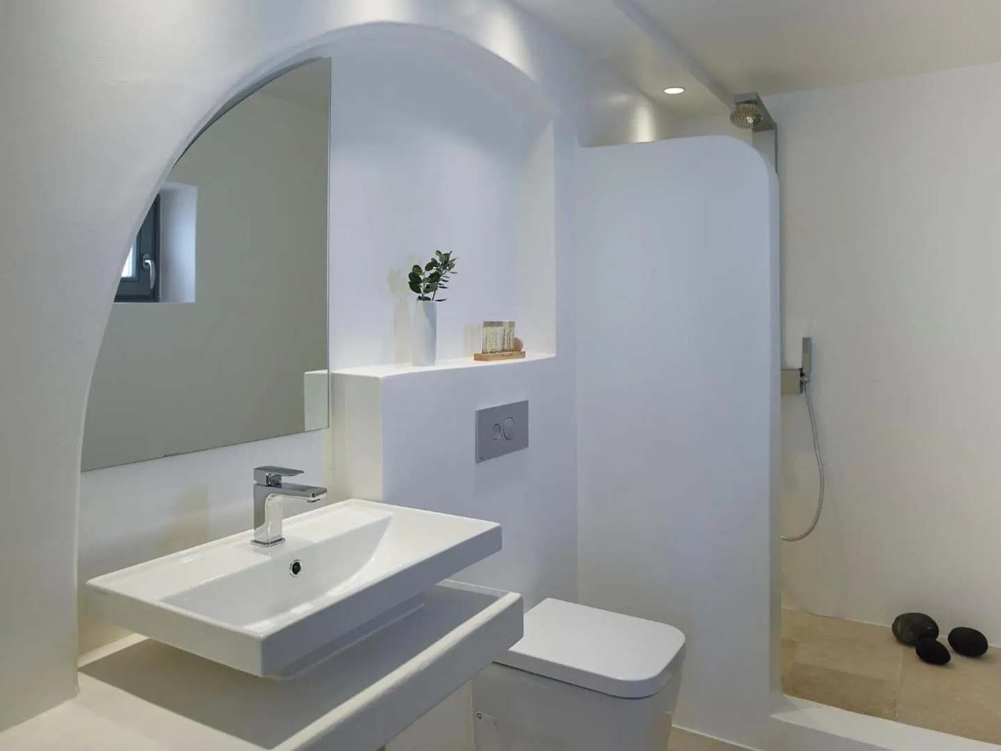 Aurora Luxury Suites