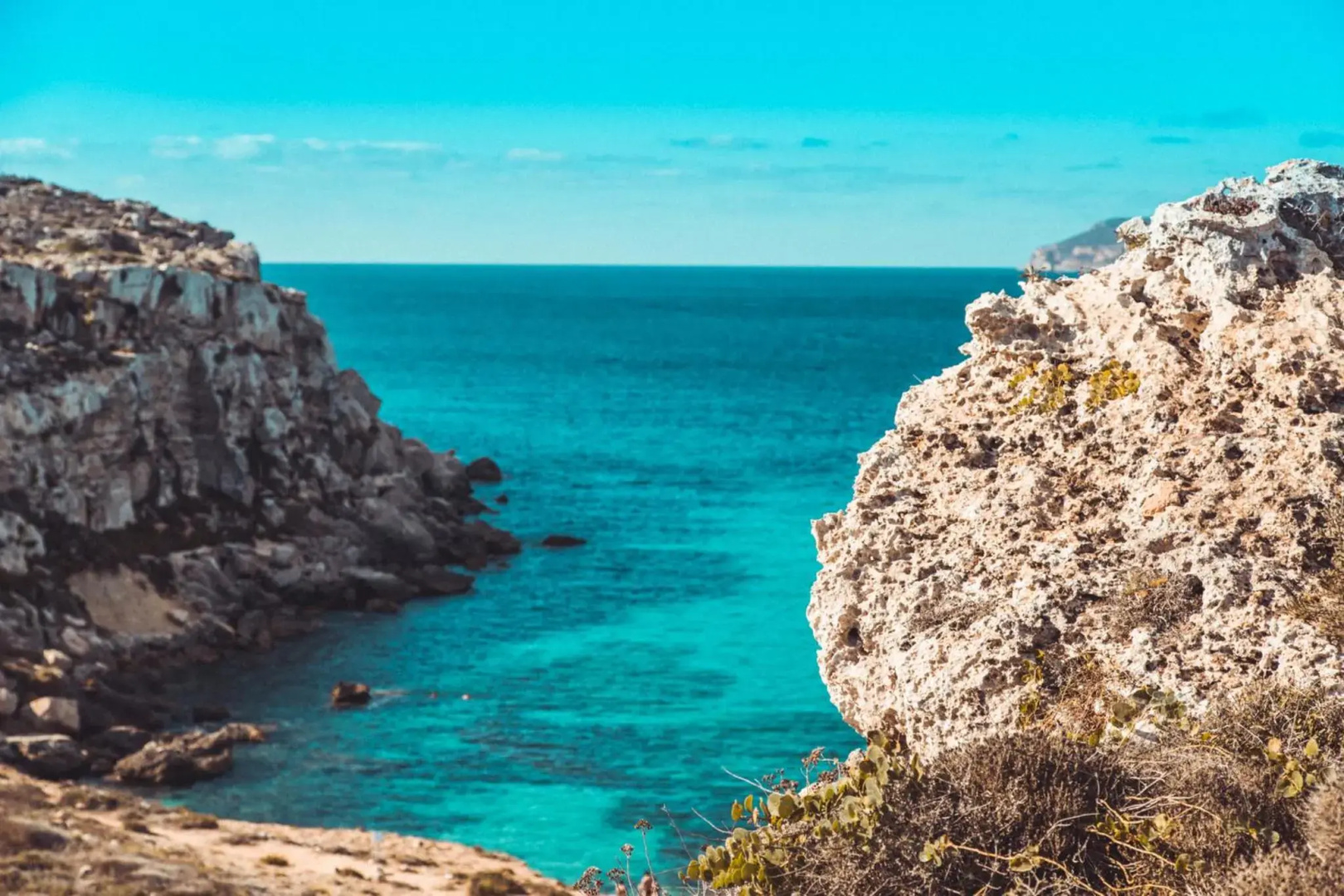 Cala La Luna Resort