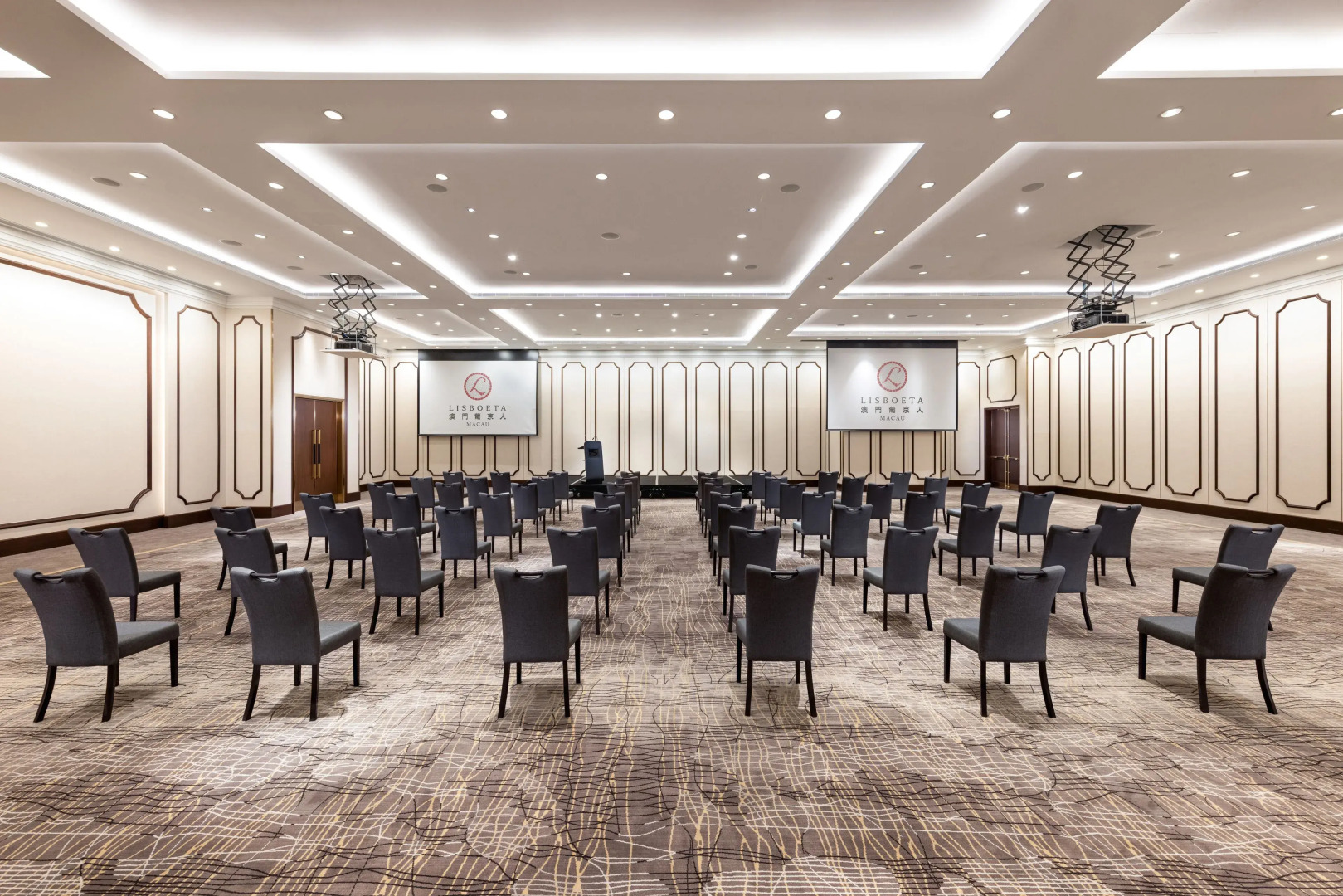 Line Friends Presents Casa De Amigo