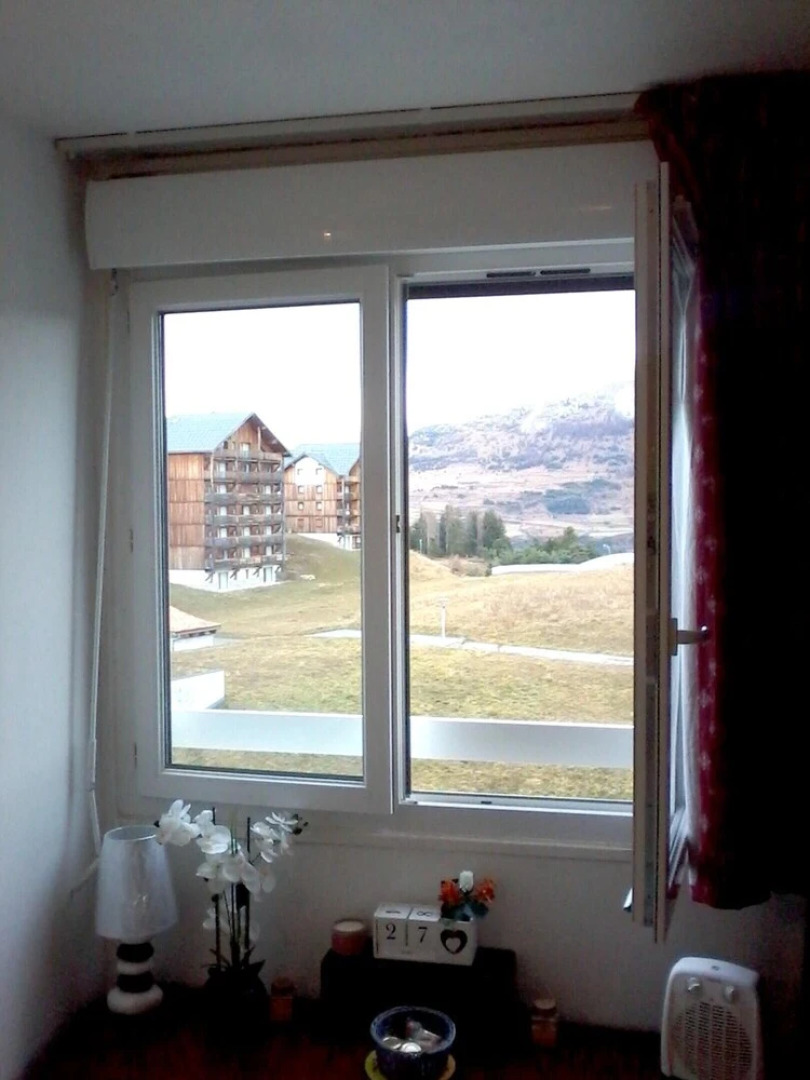 Studio in Le Dévoluy, With Wonderful Mountain View and Wifi - 140 m Fr