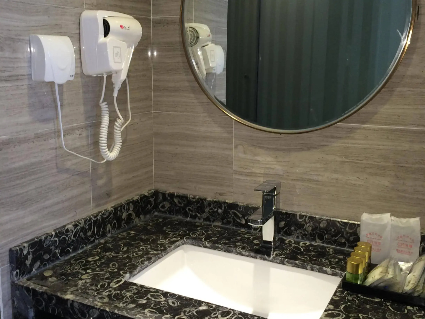 Guangzhou Yingshang • Yalan Hotel (Beijing Road Branch)