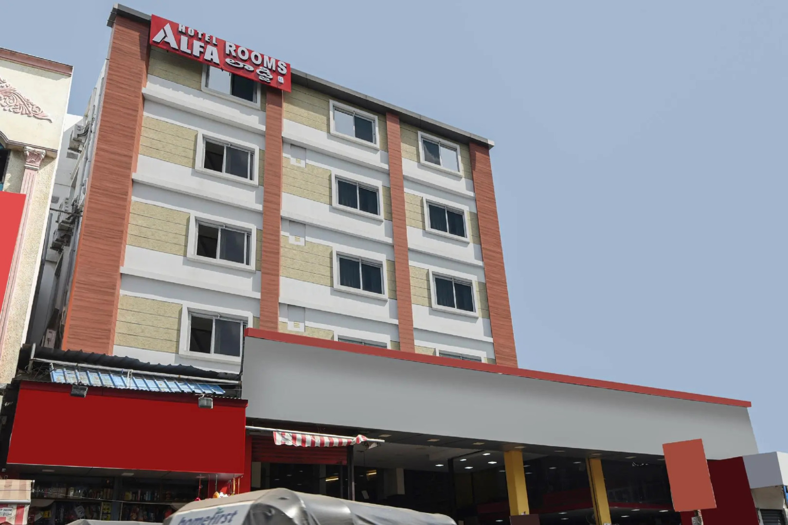 OYO 84459 Hotel Alfa Inn