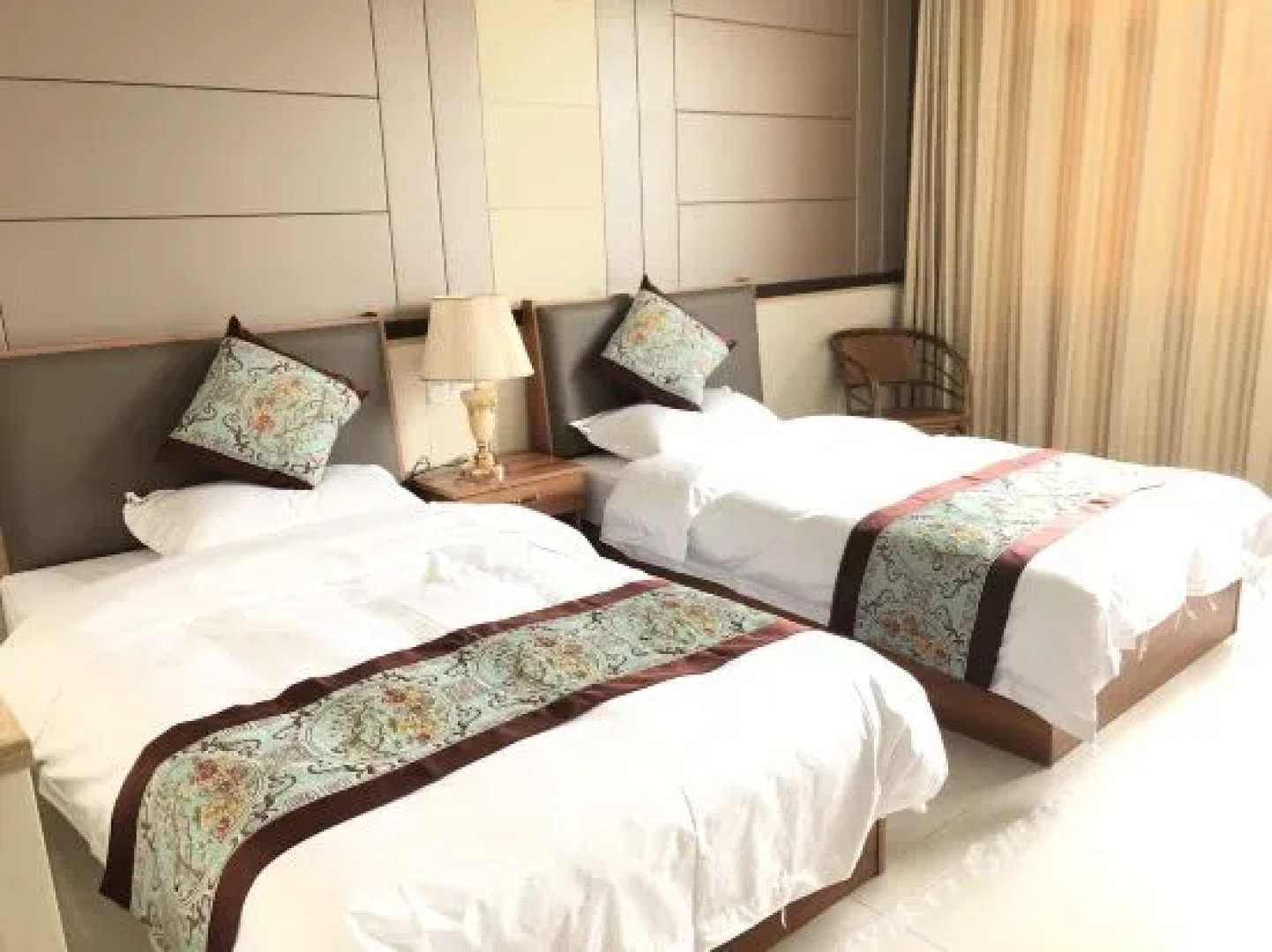 Southern Sichuan Bamboo Sea Colorfulsunshin · Wanshunhao Hotel