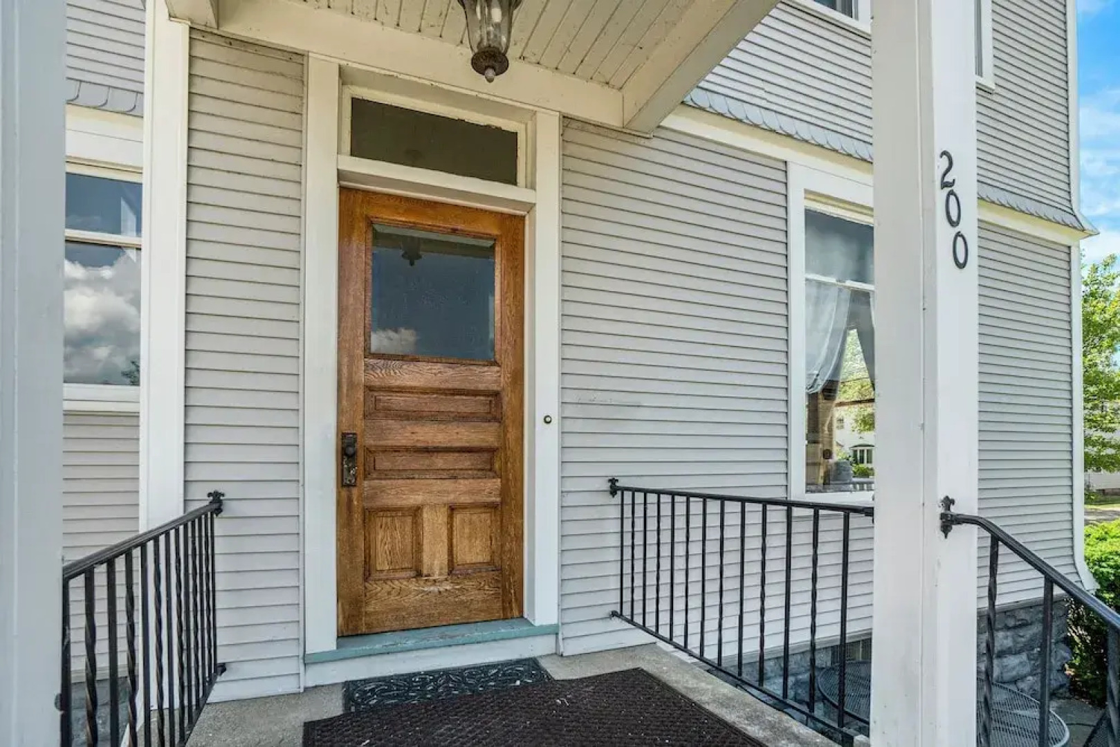 The Grand Inn Apartment Hotel 200