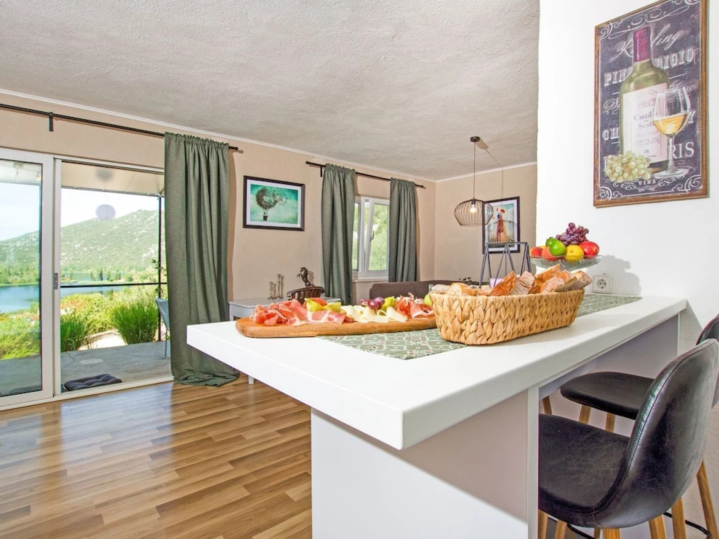 Sunrise Blace Apartments