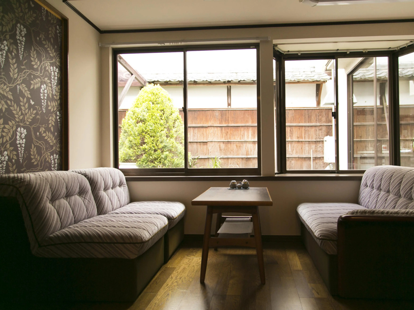 Female only guesthouse tomari-ya (гостевой дом для женщин)