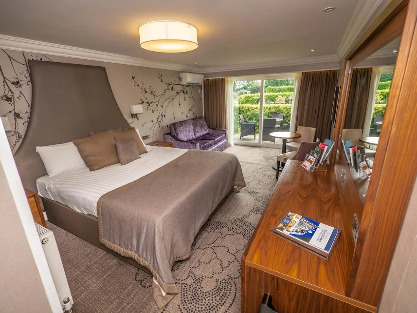 Ramada Resort by Wyndham Park Hall Wolverhampton