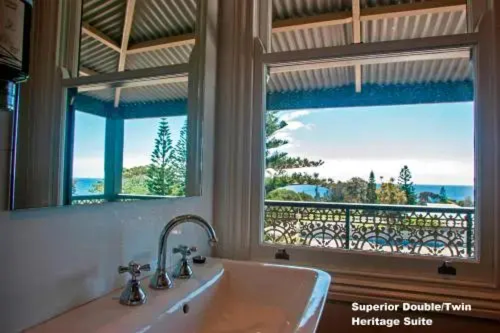 Tathra Hotel
