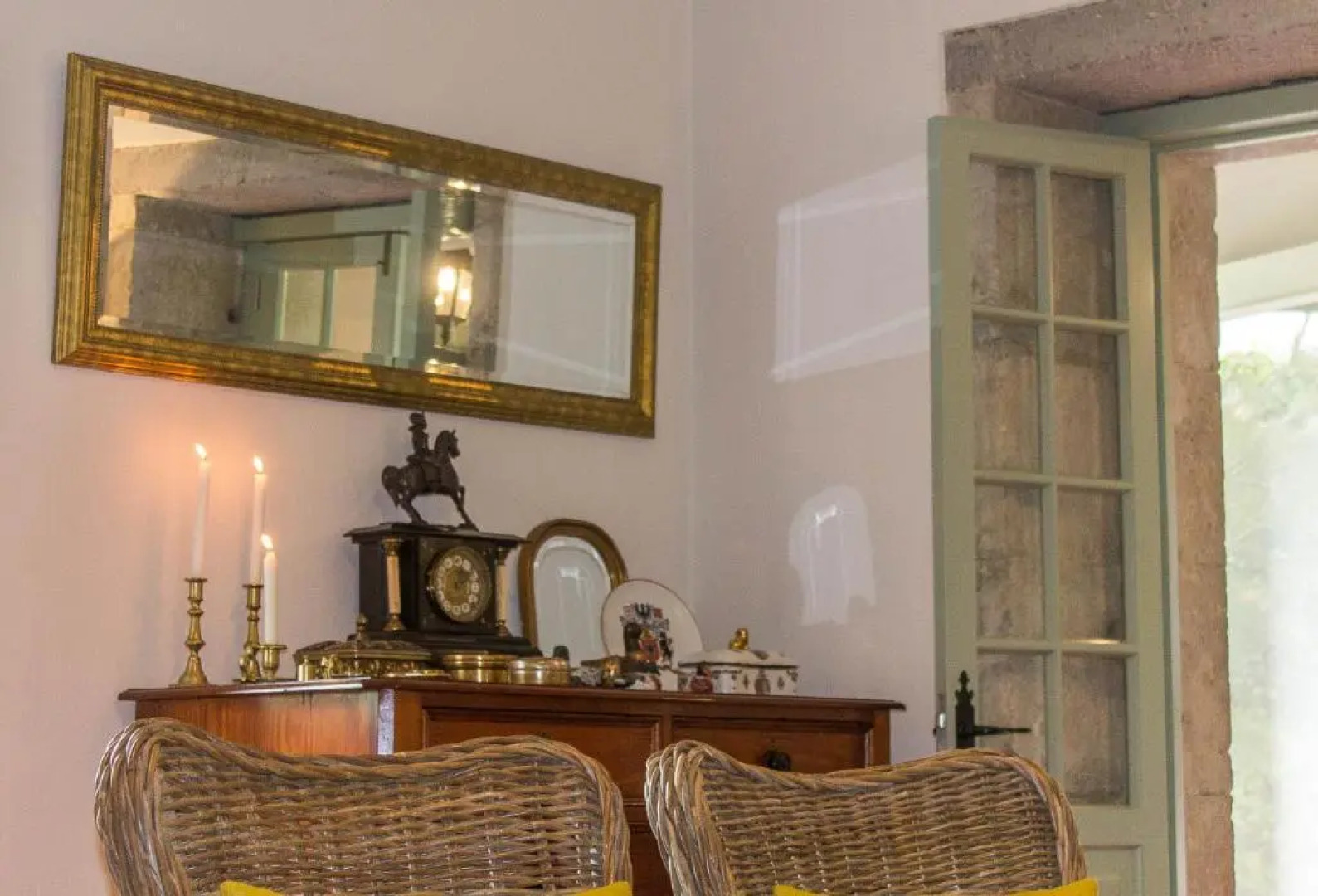 Casa da Igreja Velha