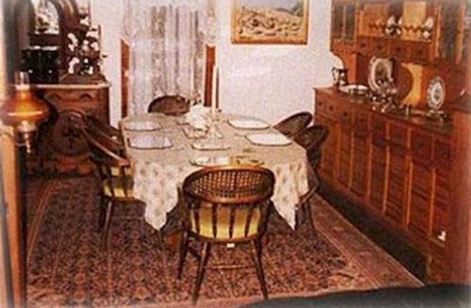 Parlor Car Bed & Breakfast