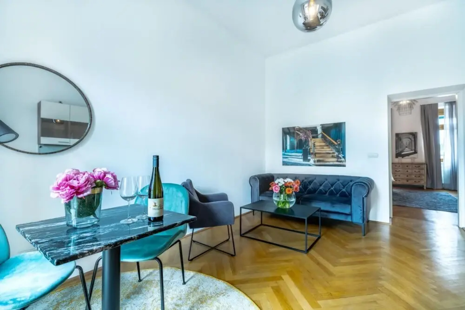 Apartment With Terrace King Bed in Krems Stadt