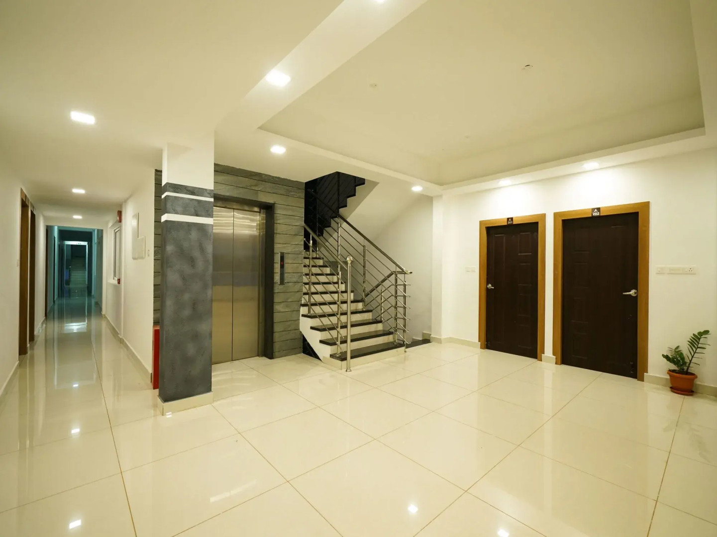 OYO 14419 Aaziya Inn