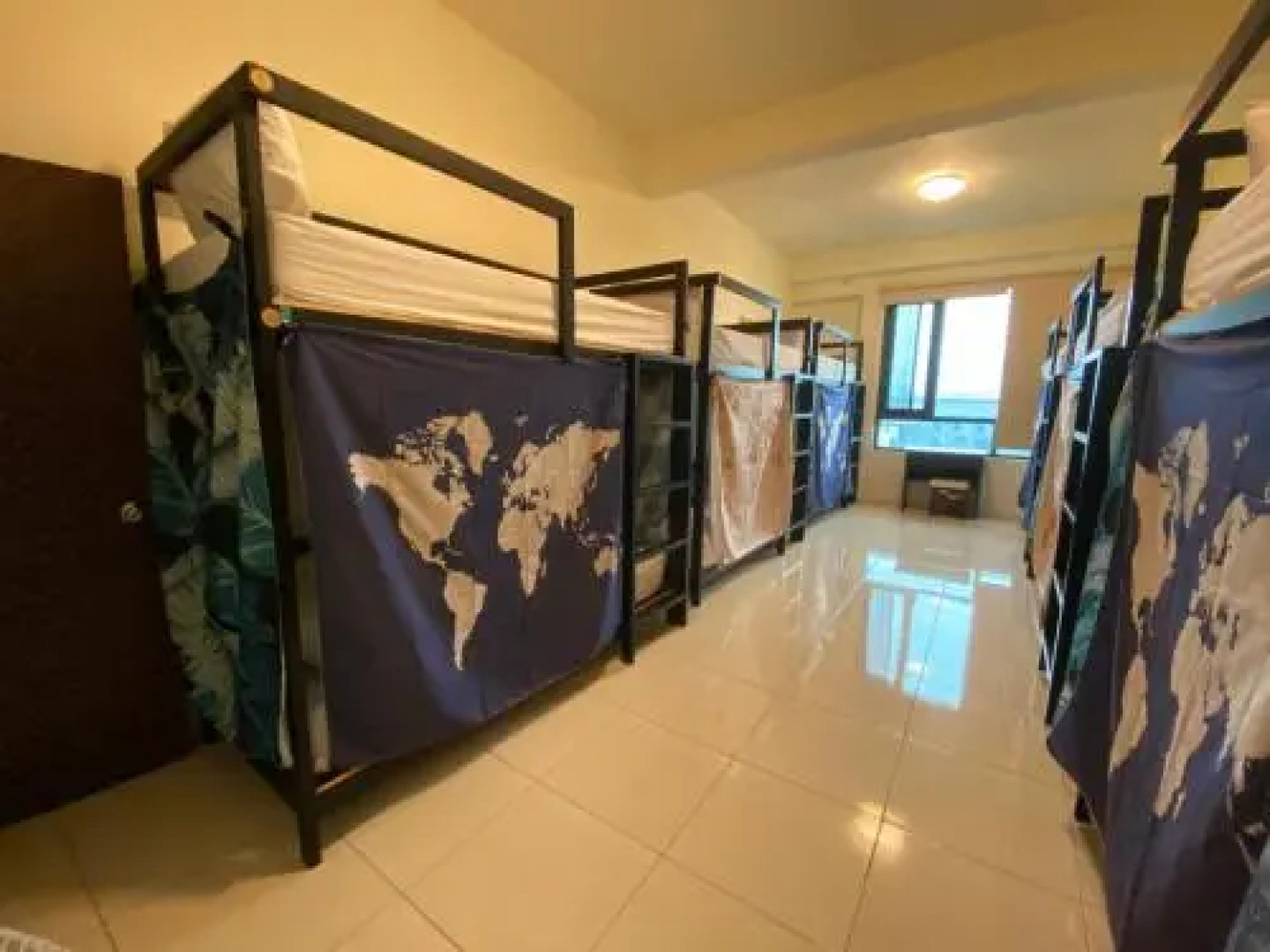 The Way Hostel & Bar