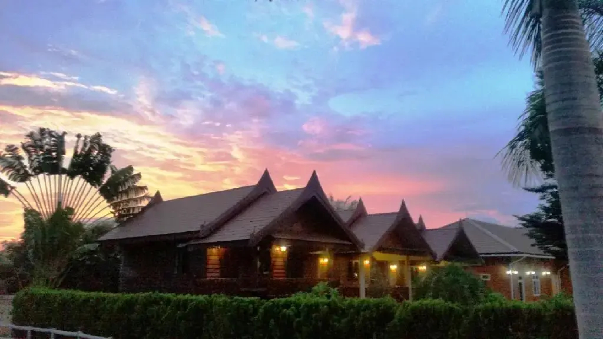 Pongsin Resort and Restaurant