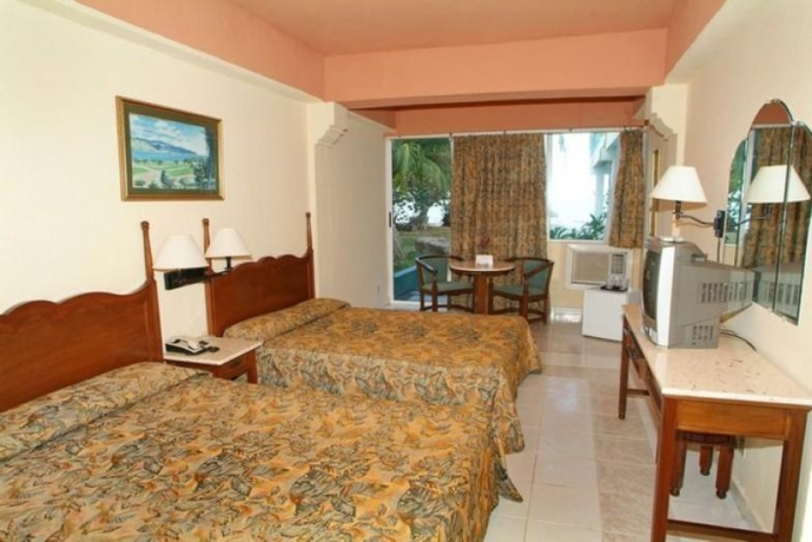 Club Amigo Marea Del Portillo All Inclusive