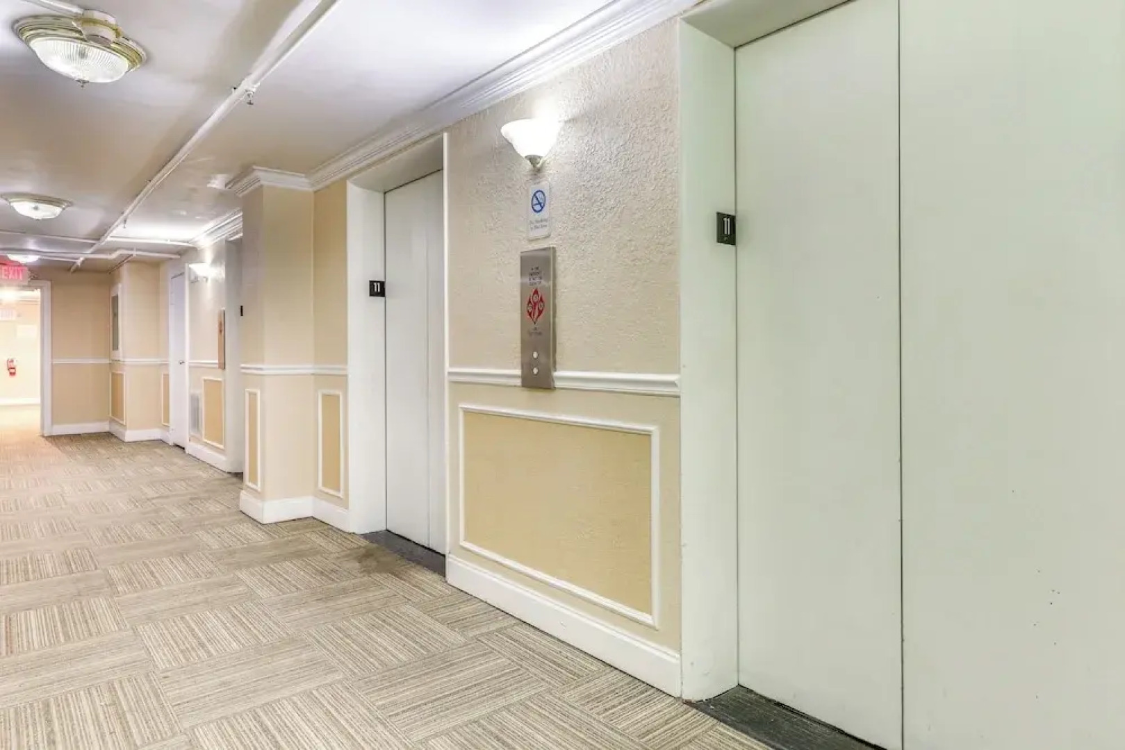 Downtown Studio w/ City Views in Jacksonville!