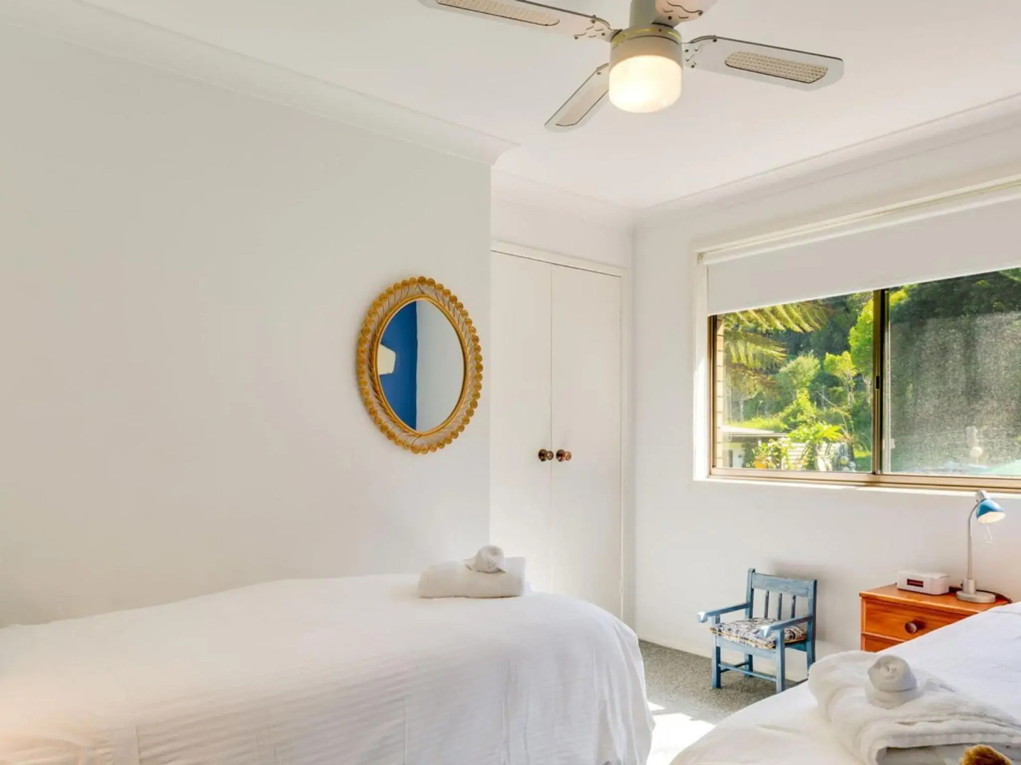 OSPREY Gerroa 4pm check out Sundays