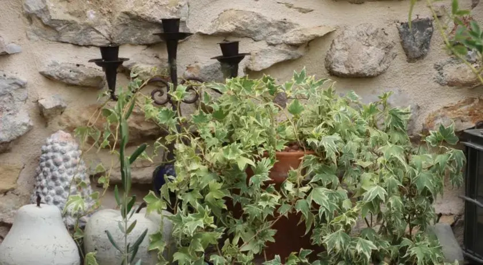 Chambre dHôtes La Maison sur la Place.