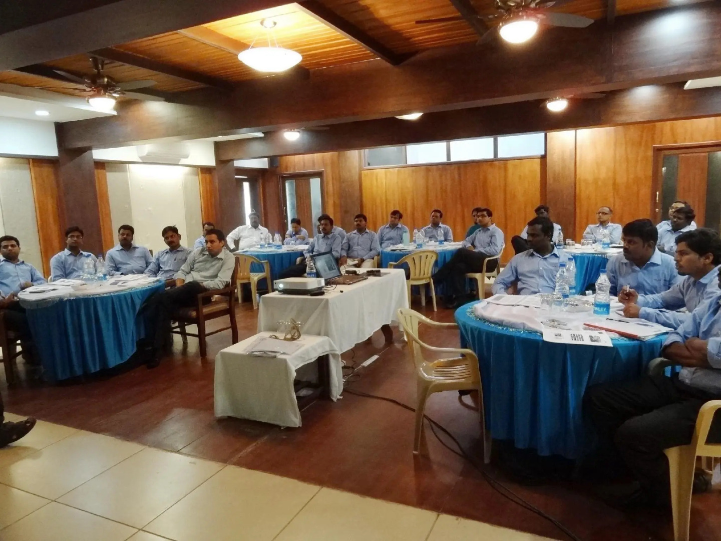 Kadambavanam Ethnic Village Resort