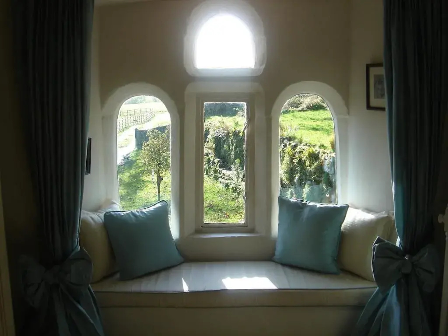 Littlebank Country House
