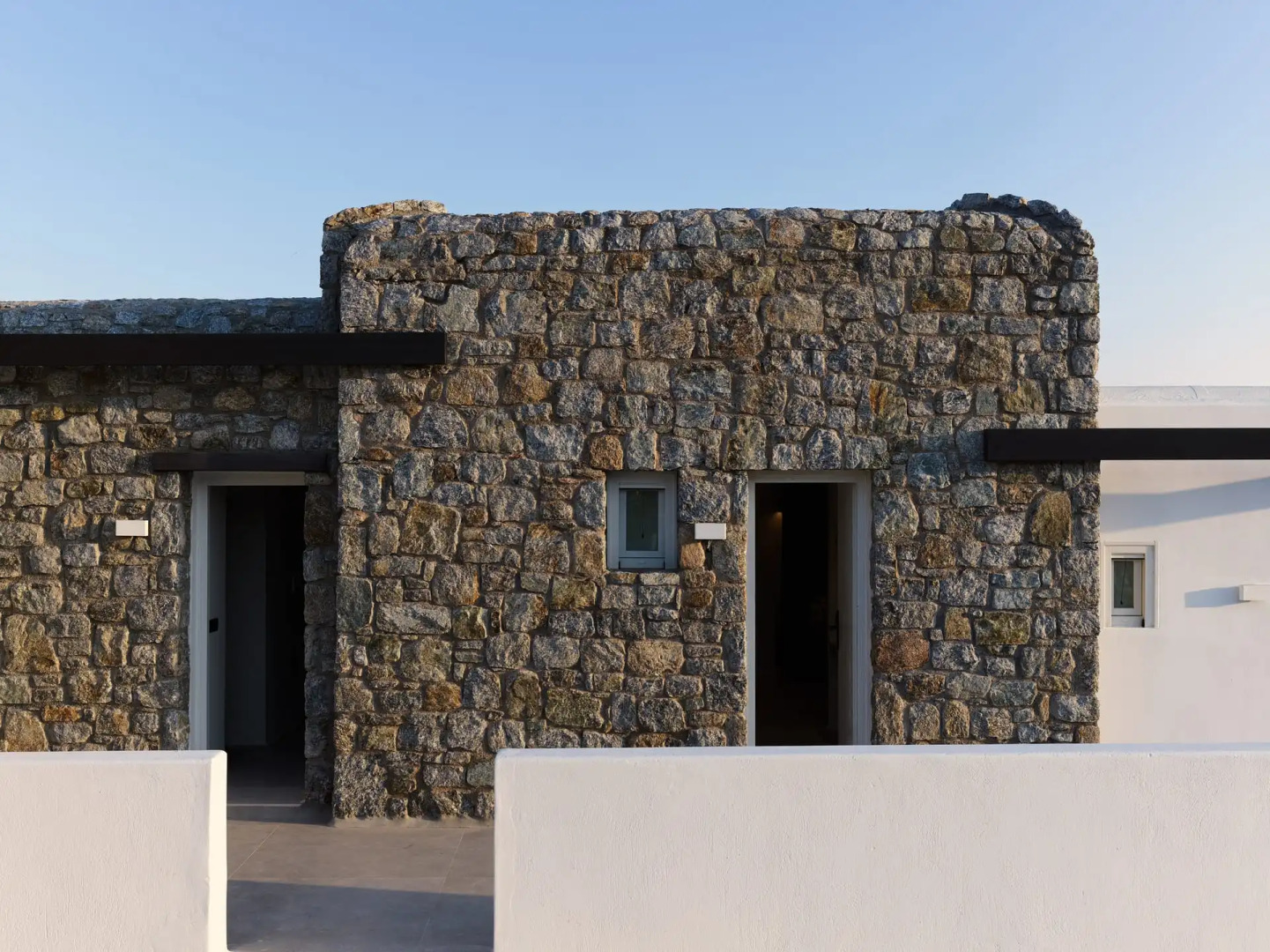 Ezio Bo Luxury Living