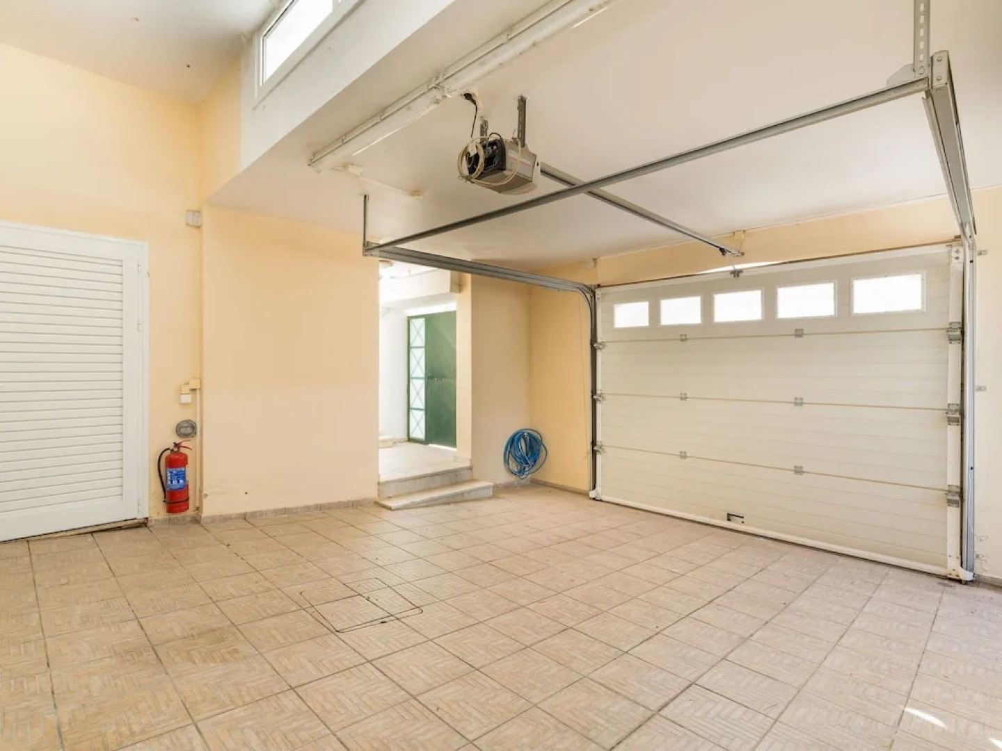 Spacious Villa in Saronida With Swimming Pool