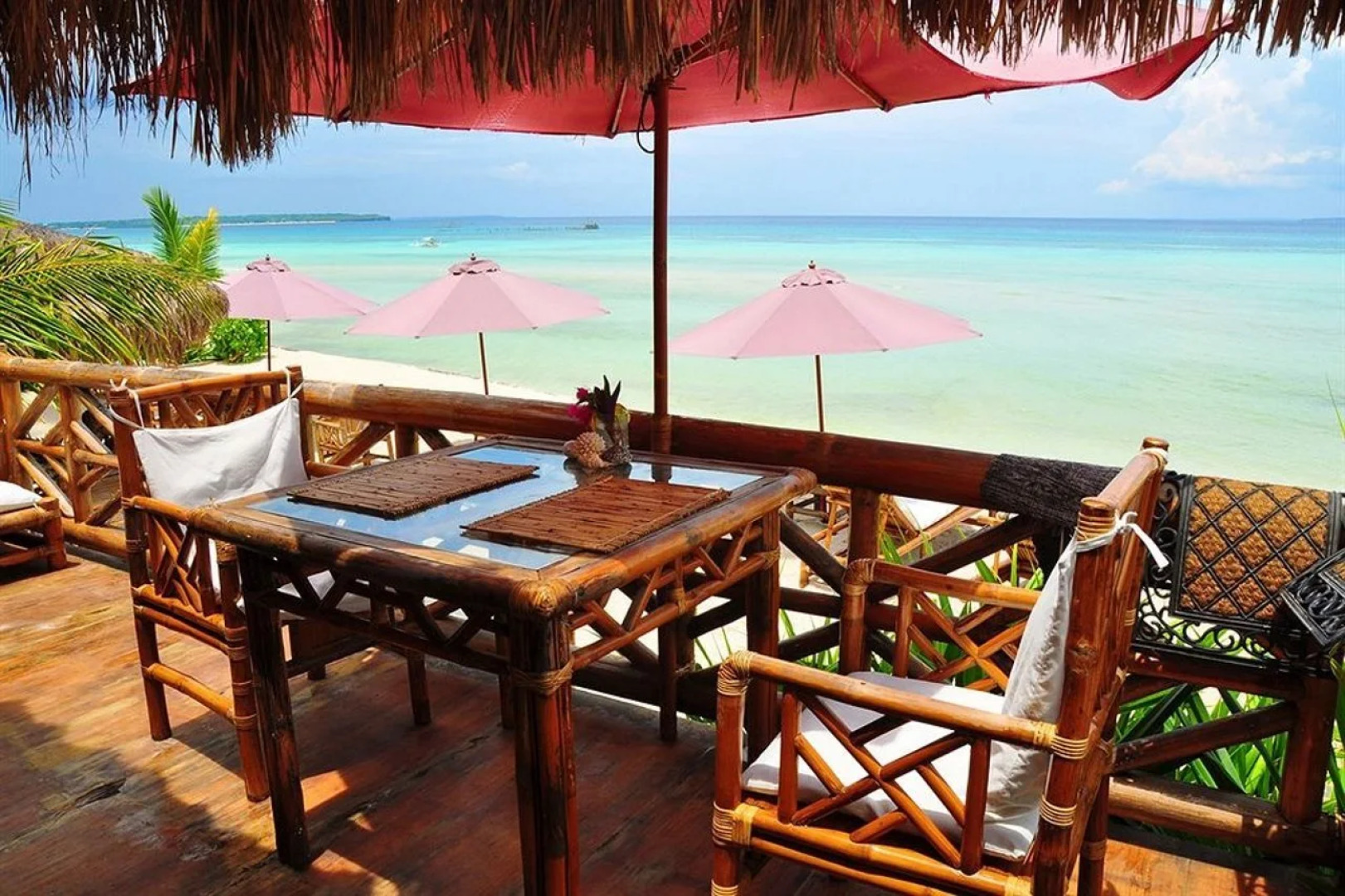 The Coral Blue Oriental Beach Villas & Suites