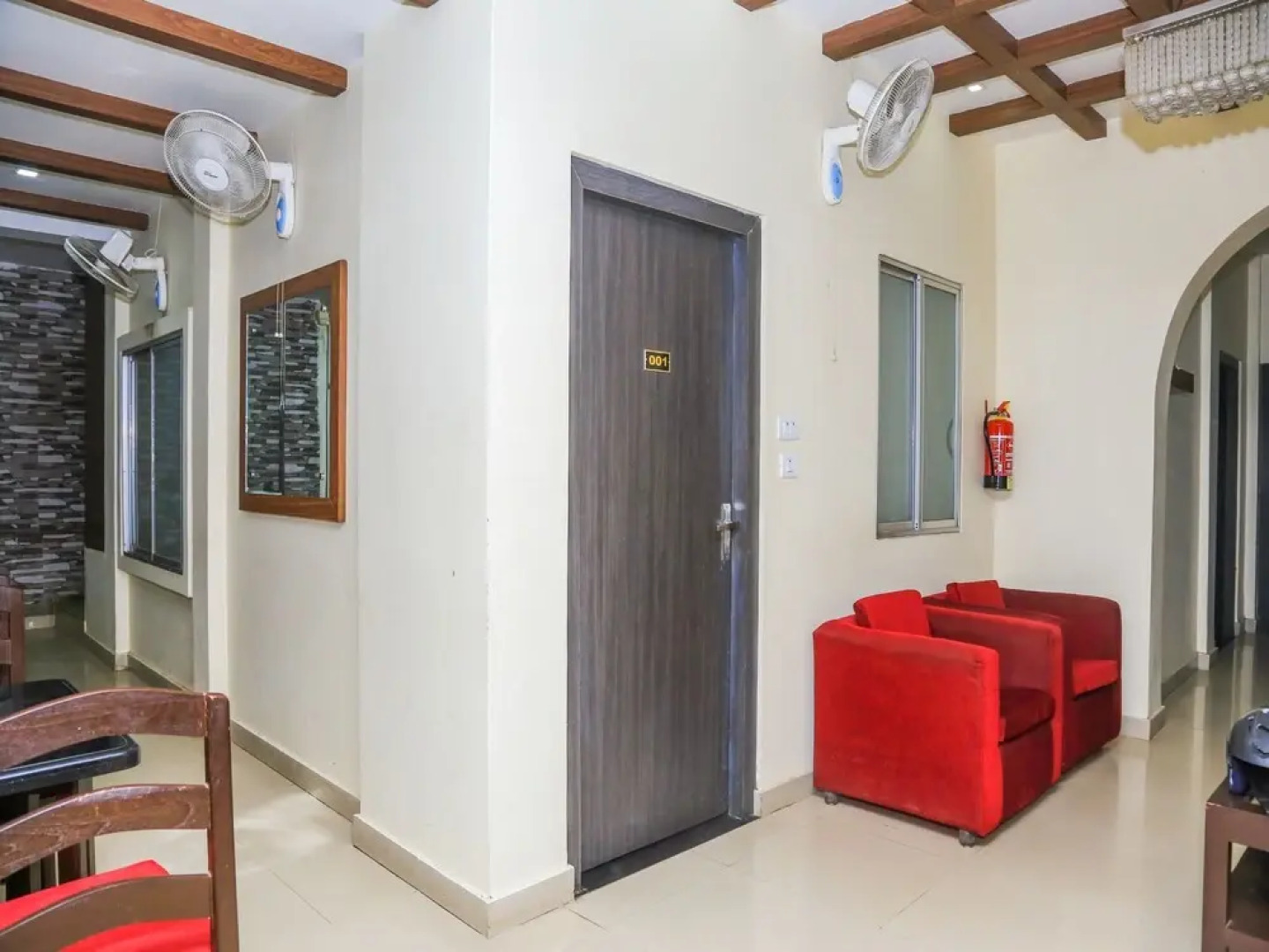 OYO 18812 Charulata The Boutiqueguest House