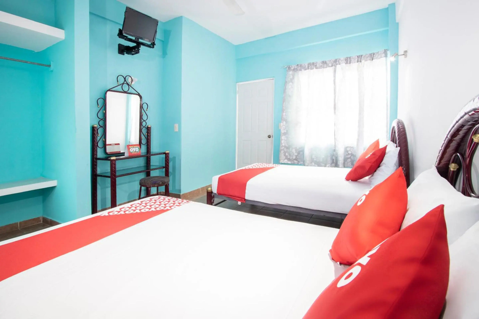 OYO Hotel Estacion,José Cardel,Parque Central Revolución